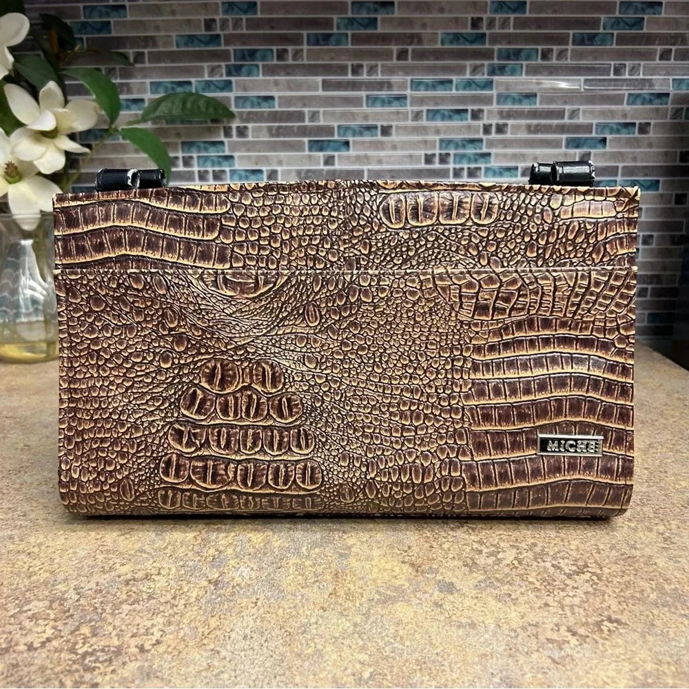Miche Classic shell
